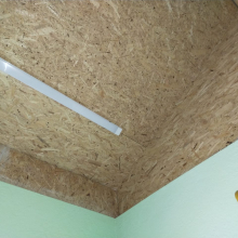 Отделка потолка в частном доме с помощью OSB (ОСП) Kronospan, исходный формат плит — 2500х1250мм