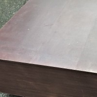 В продаже появилась фанера ламинированная сорт 1/2